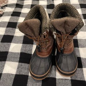 Boys all weather insulated boots.